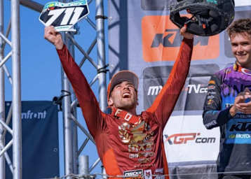 Marcel Stauffer betrat das Siegerpodium mit der Startnummer 711 von René Hofer