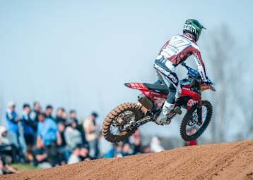 Alessandro Lupino mit der brandneuen Ducati Desmo250 MX