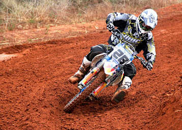 Tyla Rattray: MXGP-Debüt beim Katar-GP auf Husqvarna