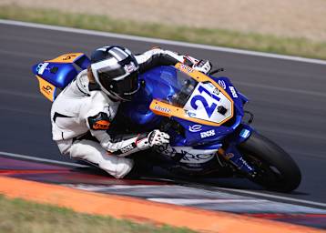 Tom Toparis ist jetzt aktuell Dritter in der IDM Supersport 600