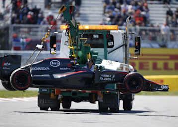 Jenson Buttons kaputtes Auto