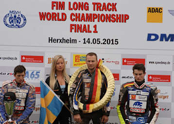 Podest in Herxheim: Dimitri Bergé, Joonas Kylmäkorpi und Michael Härtel (v.l.)