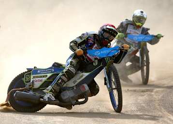 Troy Batchelor fährt eher selten vor Chris Holder
