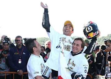 Aoyama: «Emotional sehr aufgewühlt»