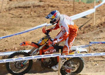 Erfolgreicher Saisonabschluss für David Knight