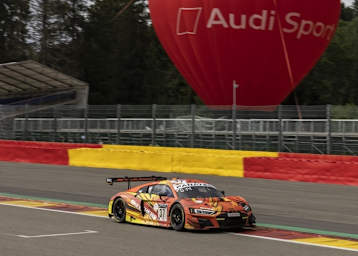 Liegt bei den 24h Spa an der Spitze: Der Audi R8 LMS vom Audi Sport Team WRT