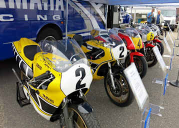 Yamaha präsentiert eine exklusive Auswahl von historischen Maschinen