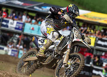 Max Anstie gewann den ersten MX2-Lauf in Frauenfeld (Schweiz)