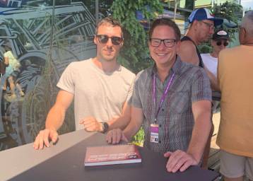Max Dilger (li.) beim Treffen mit SPEEDWEEK.com-Chefredakteur Ivo Schützbach in Spielberg