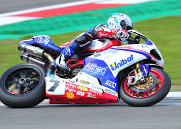 Gut in Form: Carlos Checa