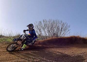 Gautier Paulin fuhr von P30 auf Rang 4  