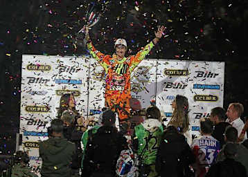 König von Genf: Marvin Musquin gewann den Titel, US-Champion Wil Hahn (unten mit Nr. 23) wurde geschlagen