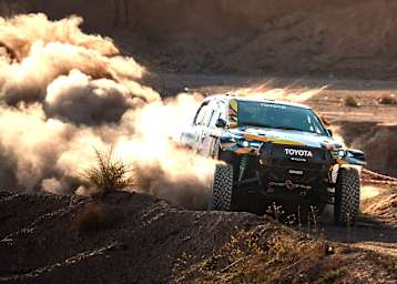 Jeddah Baja 2025: Toyota-Piloten Al-Rajhi/Gottschalk feiern Sieg  