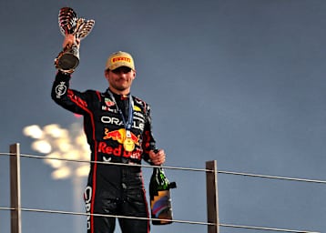 Max Verstappen testete einen Ford Mustang aus den populären Supercars