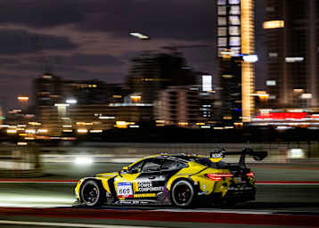 BMW dominiert die 24h Dubai