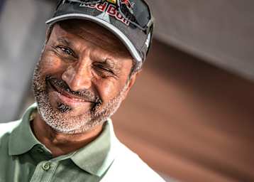 Wüstenhaudegen Nasser Al-Attiyah: Nach sechsten Dakar-Sieg gut aufgelegt 
