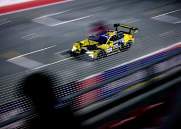 BMW führt die Konkurrenz bei den 24h Dubai weiter vor