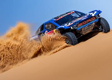 Ford Raptor T1+ Evo in seinem Wüstenelement  