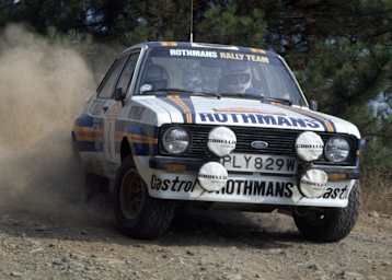 Ford besitzt eine große Rallye-Tradition, hier Arie Vatanen im Escort