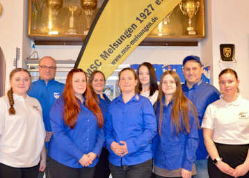 Der neue Vorstand des MSC Melsungen mit Anna Prell (vorne 2. v.l.)