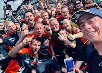 Erster Sieg für KTM-Ass Pedro Acosta in Buriram