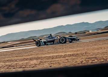 Der neue Formel E Porsche beim Test in Almería