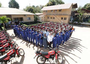 Beindruckendes Engagement von Yamaha bei Riders for Health in Gambia