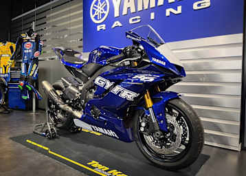 Ten Kate Racing - Crossplane YZF-R6