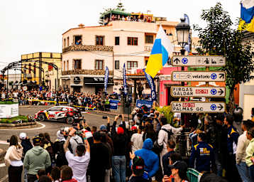 Weltmeister Ogier führt die Rallye Islas Canarias weiter an