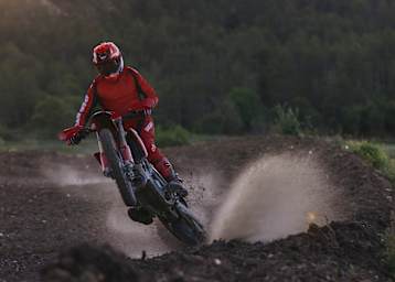 Ducati Desmo450 EDS: In Bologna bauen sie wieder eine echte Waldmaschine