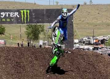 Chase Sexton stürzte beim Pressetag in Thunder Valley