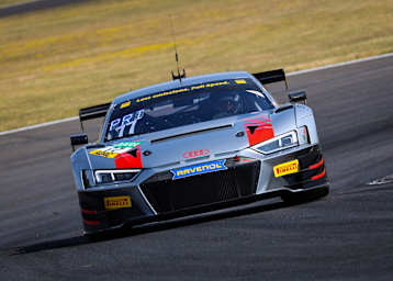 Audi-Bestzeit im ersten Training