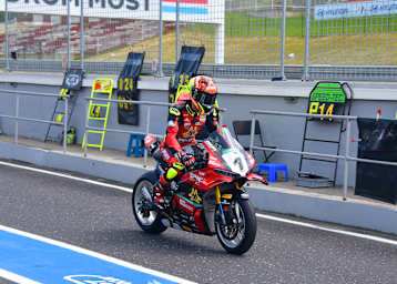 Lukas Tulovic auf dem Weg zur Pole