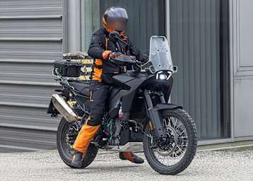 Das Design der kommenden KTM 790 Adventure ist schlanker und gefälliger