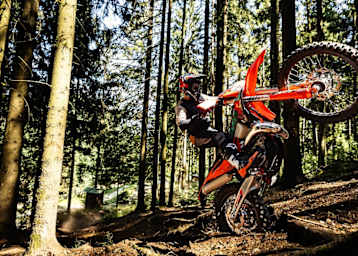 KTM 300 EXC 6Days: Echte Waldmaschine für Kenner