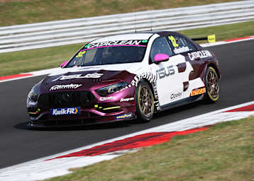 Die Plato Racing Mercedes-AMG A35 sind Hingucker in der BTCC