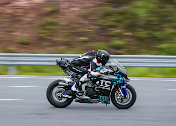 Die CF Moto V4SR-RR