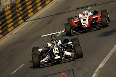 Atte Mustonen im Herbst in Macau