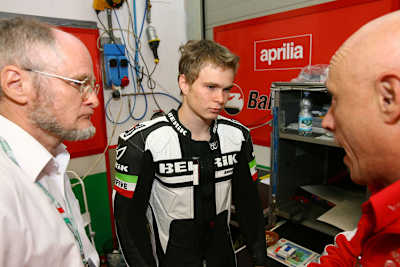 Balazs Nemeth: Handbruch bei Valencia-Tests