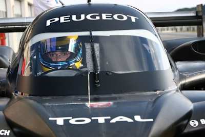 Bereits 2007 fuhr Bourdais für Peugeot