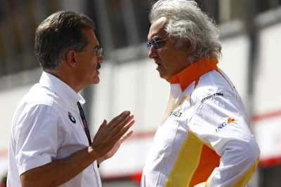 Briatore mit BMW-Sportchef Mario Theissen (li.)