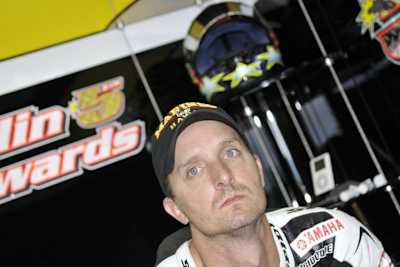 Colin Edwards: hartnäckige Nackenverletzung
