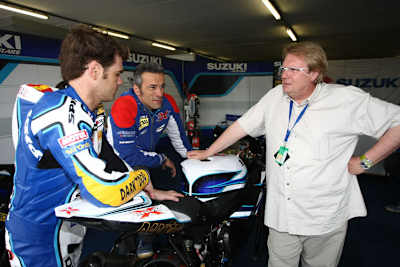 Einen besseren Ersatz als Nieto fand Francis Batta (r.) nicht