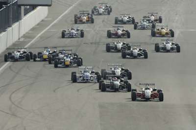 Gut, wichtig, aber sehr teuer: Die Formel 3 - Euro Serie 