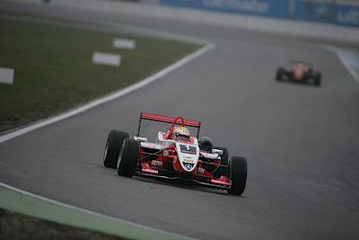 Jules Bianchi auf Pole Position