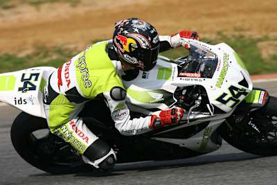 Auf einem Supersport Motorrad fühlt sich Sofuoglu wohl.