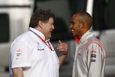 Norbert Haug und Lewis Hamilton