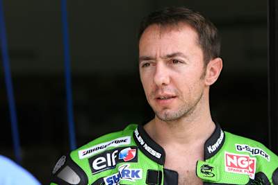 Jacque testet mit Pirelli-Reifen