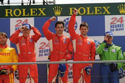 Kaffer (re.) freut sich über seinen Klassensieg