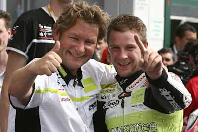 Ein gutes Team: Ronald ten Kate und Jonathan Rea